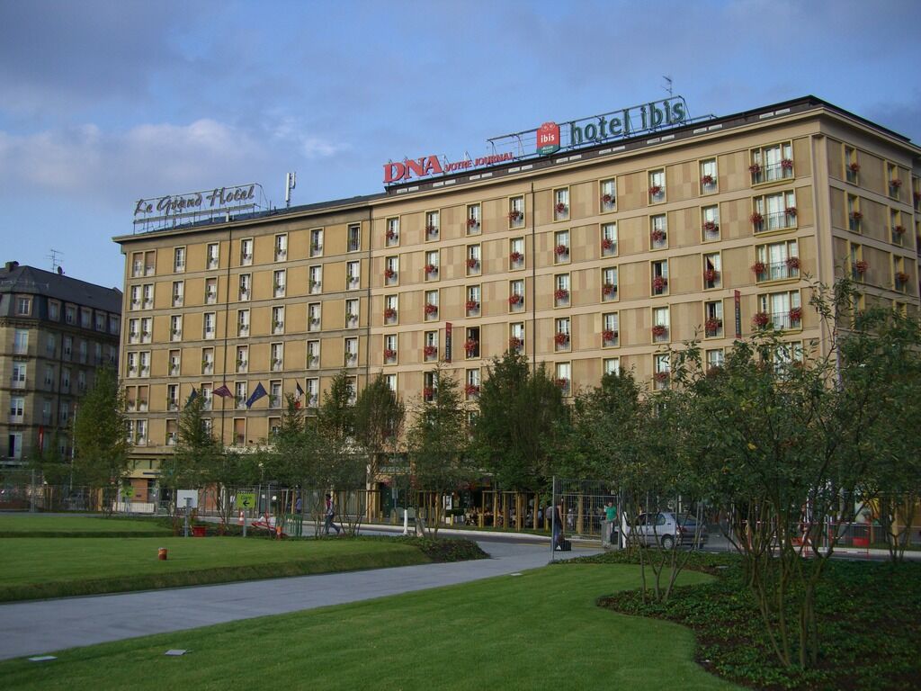 Le Grand Hotel Strazburg Dış mekan fotoğraf